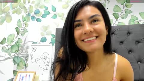 Snapshot of atilana_diaz chatting on 02.24.25 Atilana Diaz online show from 02.24.25