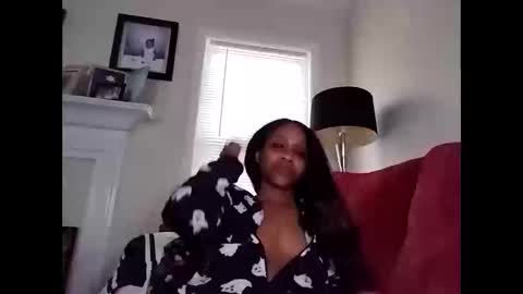 AtirahCali online show from 10.26.25