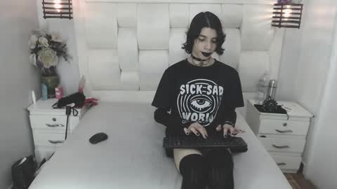 Snapshot of atley_dolly_ chatting on 09.18.25 ATLEY online show from 09.18.25