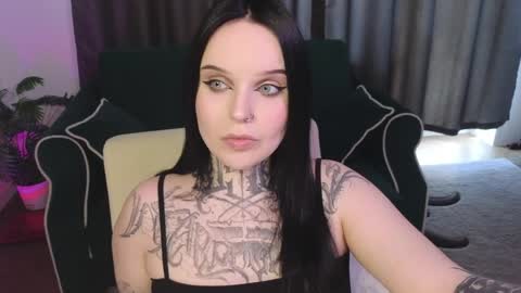 online every day between 10am-23pm online show from 03.25.26