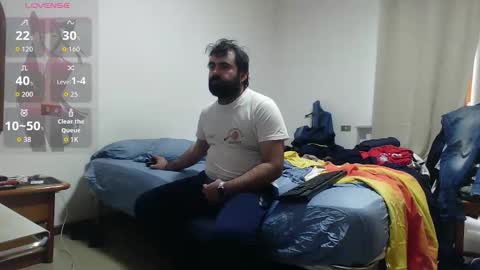Snapshot of attila85 chatting on 05.19.26 Bleakw85 online show from 05.19.26