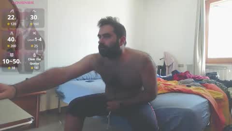 Snapshot of attila85 chatting on 06.11.26 Bleakw85 online show from 06.11.26