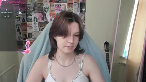 Snapshot of audreyykim chatting on 03.06.26 Audrey online show from 03.06.26