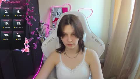 Snapshot of audreyykim chatting on 03.25.26 Audrey online show from 03.25.26