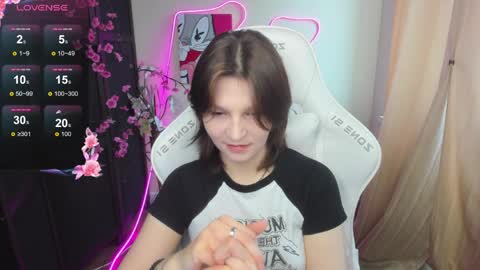 Snapshot of audreyykim chatting on 03.26.26 Audrey online show from 03.26.26