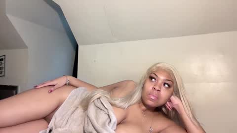 aunyxxx online show from 02.08.25
