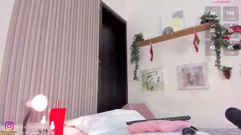 Snapshot of aura_moon chatting on 12.17.24 Hello I am Marcela follow me on my instagram aura moon11 online show from 12.17.24