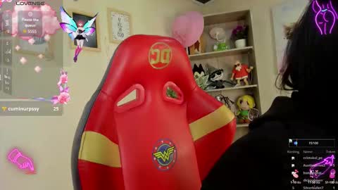 Snapshot of aura_rouss chatting on 09.26.25 aura_rouss online show from 09.26.25