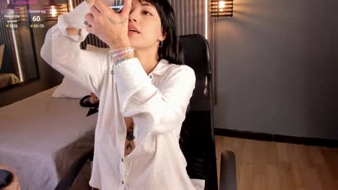 Aura online show from 01.09.25