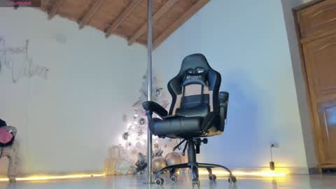 aura online show from 12.11.24