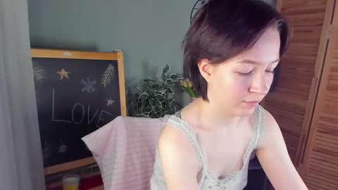 Snapshot of auradiaz chatting on 02.24.26 auradiaz online show from 02.24.26