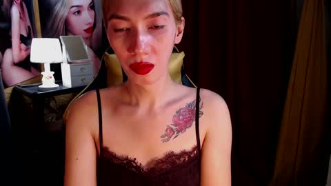 Miss awra online show from 12.17.24