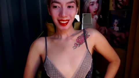 Miss awra online show from 02.12.25
