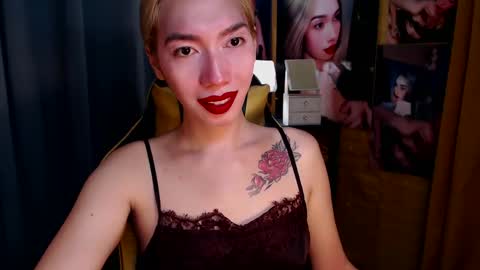 Miss awra online show from 03.07.25