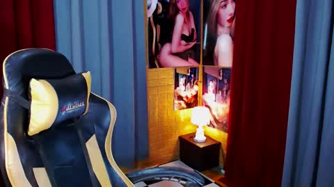 Miss awra online show from 02.25.26