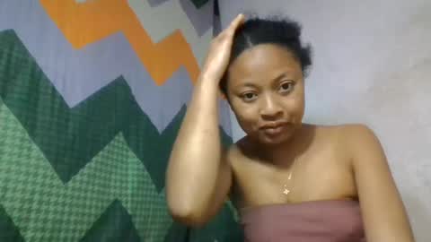 Snapshot of aurelie08 chatting on 07.05.26 aurelie08 online show from 07.05.26