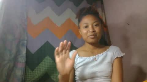 Snapshot of aurelie08 chatting on 07.15.26 aurelie08 online show from 07.15.26