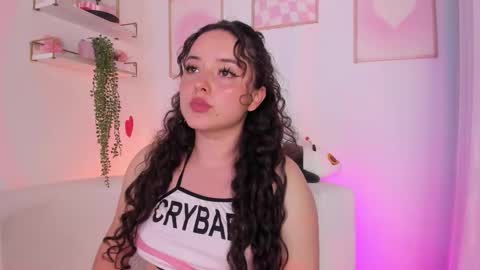 Snapshot of aurora_aaa chatting on 09.17.25 Aurora online show from 09.17.25