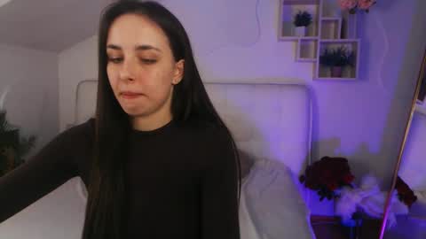 Aurora online show from 03.10.25