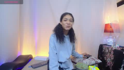 Snapshot of aurora_ath chatting on 06.13.26 Aurora ath online show from 06.13.26