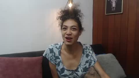Snapshot of aurora_ath chatting on 06.25.26 Aurora ath online show from 06.25.26