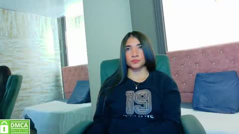 Aurora online show from 09.21.25