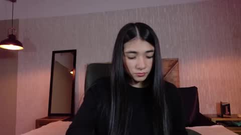 Aurora online show from 10.15.25