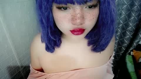 cute online show from 01.04.25