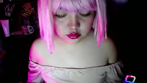 cute online show from 09.13.25