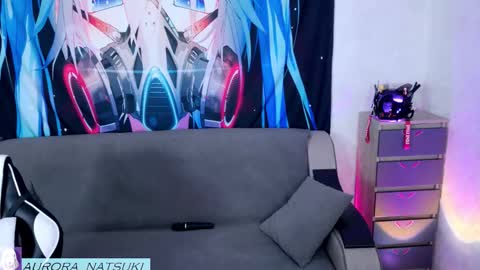 AURORA NATSUKI online show from 10.13.25