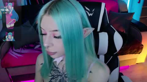 AURORA NATSUKI online show from 04.08.26