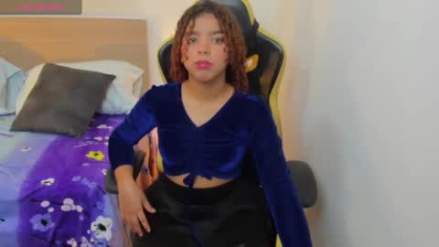 aurora_rodriguez online show from 02.04.25