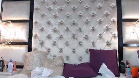 Snapshot of aurora_rossii chatting on 01.11.25 aurora_rossii online show from 01.11.25