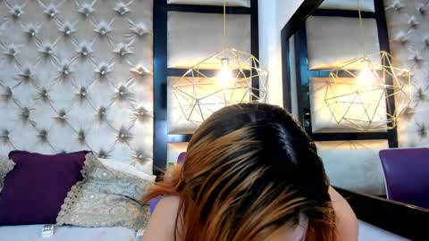 Snapshot of aurora_rossii chatting on 01.25.25 aurora_rossii online show from 01.25.25