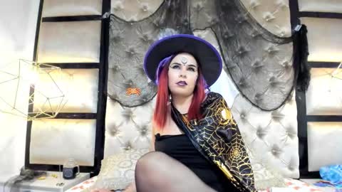 aurora_rossii online show from 10.31.25