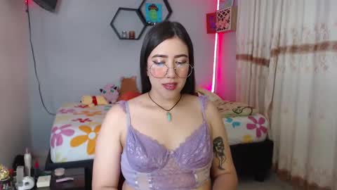 Aurora  online show from 02.14.25