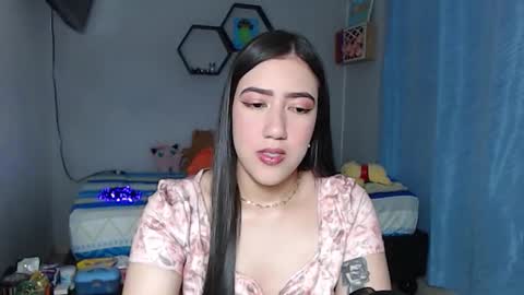 Aurora  online show from 10.12.25