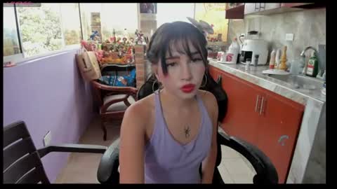 Snapshot of auroraabyss chatting on 06.16.26 AuroraAbyss online show from 06.16.26