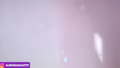 Snapshot of auroradiaz_ chatting on 03.01.25 Aurora Diaz online show from 03.01.25