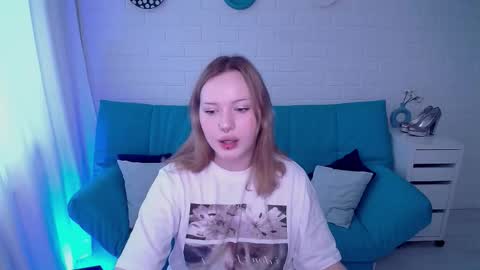 Aurora online show from 10.07.25