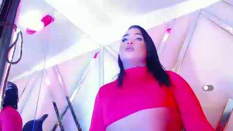 Aurora online show from 10.18.25