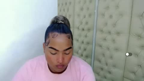 Aurora online show from 11.02.25