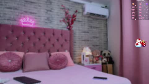 Aurora online show from 12.28.24