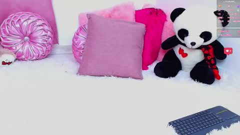 Aurora online show from 03.06.25