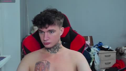 Snapshot of austen_milker chatting on 12.12.24 Austen online show from 12.12.24