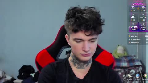 Snapshot of austen_milker chatting on 12.28.24 Austen online show from 12.28.24