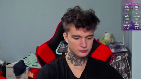 Snapshot of austen_milker chatting on 12.29.24 Austen online show from 12.29.24