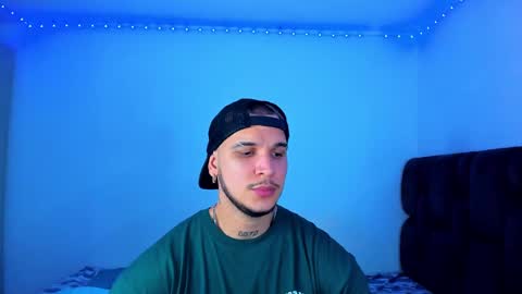 Snapshot of austin_curry chatting on 12.20.24 A online show from 12.20.24