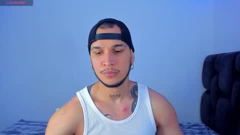 Snapshot of austin_curry chatting on 12.31.24 A online show from 12.31.24