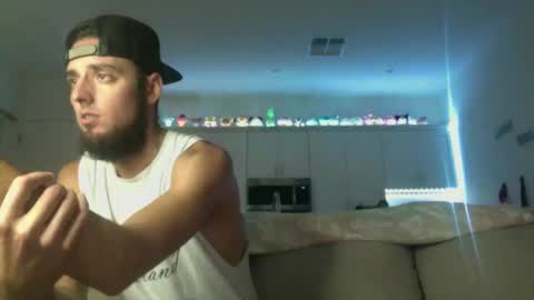 Snapshot of austincutieyes chatting on 09.18.25 AudiEna online show from 09.18.25